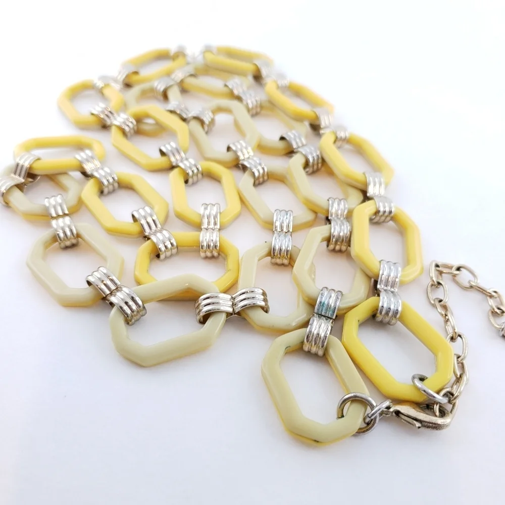 Y2K Coldwater Creek long necklace yellow acrylic open links chunky layer